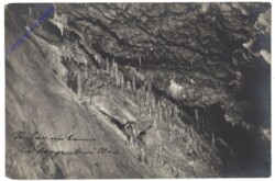 ak142845 Tropfsteinhöhle
