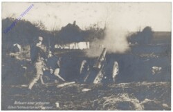 Abfeuern einer schweren österr. Feldhaubitze vor Przemysl