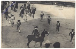 Corrida de toros, Le paseo ou salida de la cuadrilla