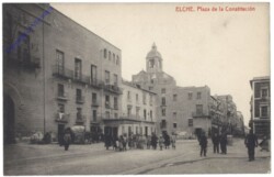 Elche, Plaza de la Constitucion