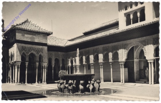 Granada, Alhambra Patio de los Leones