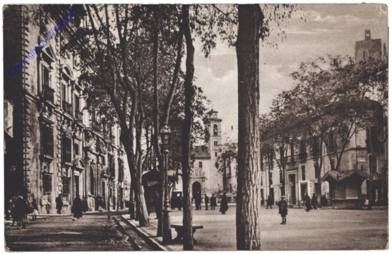 Granada, Plaza Nueva
