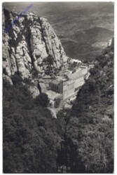ak144687 Montserrat, El Monasterio desde San Juan