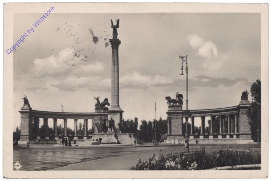 Budapest, Milleniumsdenkmal mit Heldengedenkstein