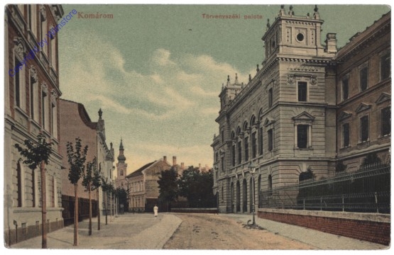 Komarom, Törvenyszeki palota