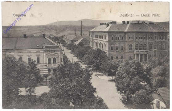 Sopron (Szany), Deák-Platz