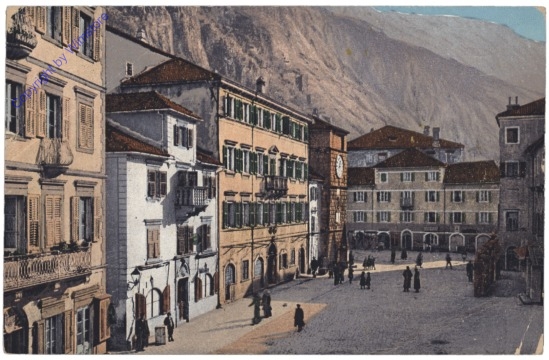 Kotor, Waffenplatz