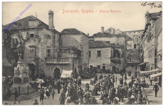 Dubrovnik, Piazza Gundulic