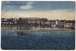 Pula (Pola), Arena vom Hafen