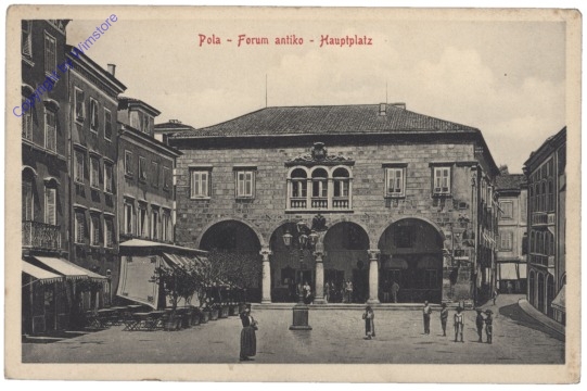 ak147664 Pula (Pola), Hauptplatz