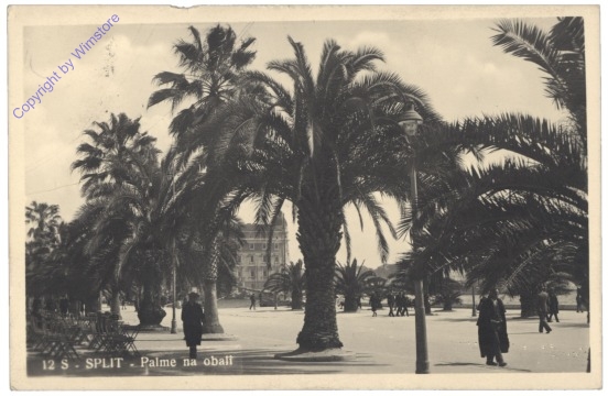 Split, Palme na obali