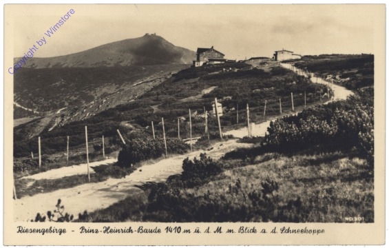 Bauden, Prinz Heinrich-Baude m. Blick a.d. Schneekoppe