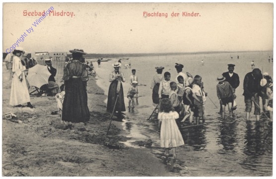 Miedzyzdroje (Misdroy), Ostseebad, Fischfang der Kinder