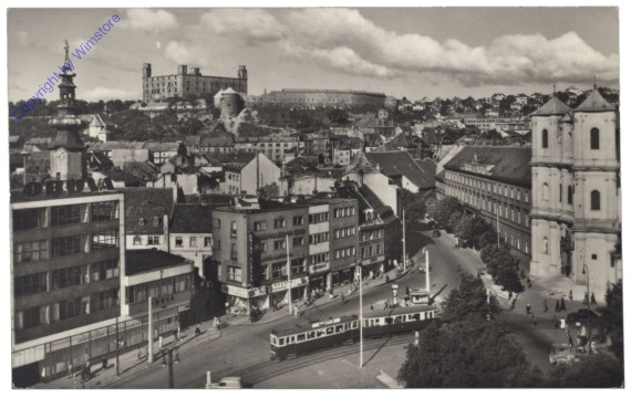 Bratislava, Hurbanovo namestie