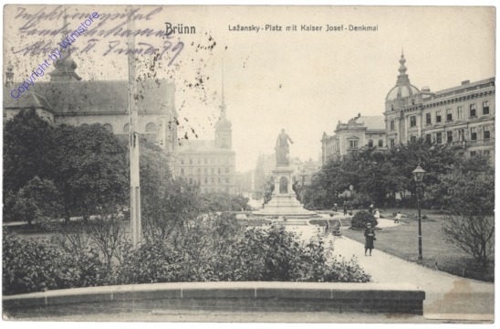 Brno (Brünn), Lazansky-Platz mit Kaiser Josef-Denkmal