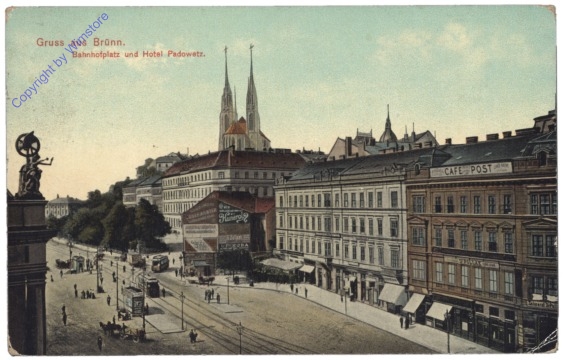 Brno (Brünn), Bahnhofplatz und Hotel Padowetz