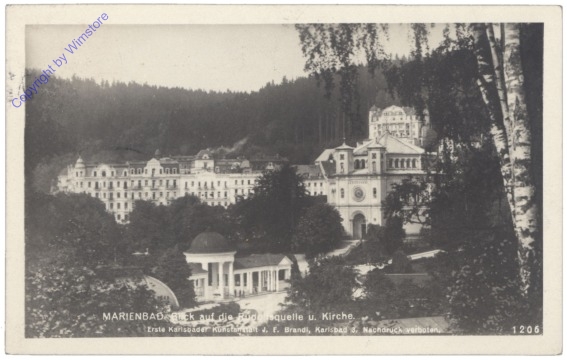Marianske Lazne (Marienbad), Blick auf die Rudolfsquelle und Kirche