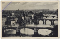 Praha (Prag), Totalansicht über Brücken