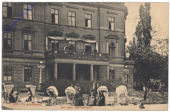 Teplice (Teplitz - Schönau), Vor dem Herrenhaus