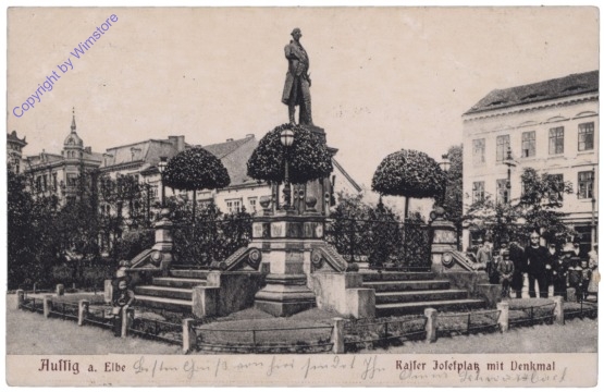 Usti nad Labem (Aussig), Kaiser Josefplatz mit Denkmal