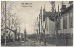 Valtice (Feldsberg), Nadrazni trida