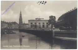 Kopenhagen, Kanalen med Thorvaldsens Museum
