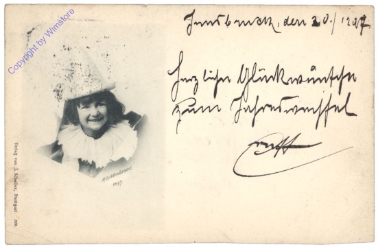 Verkleidetes Mädchen