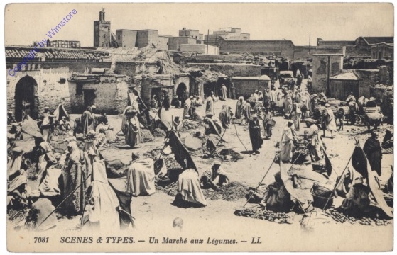 Marrakesch, Scenes & Types - Un Marche aux Legumes (Nussmarkt)