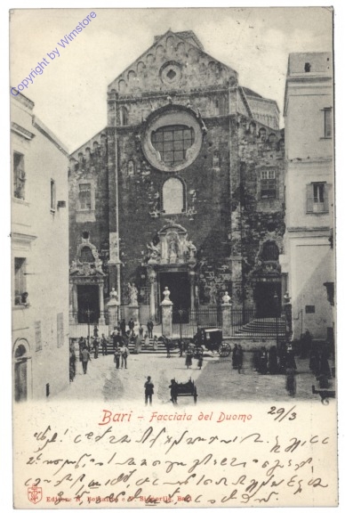 ak153262 Bari, Facciata del Duomo
