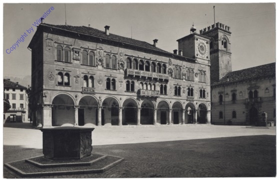 ak153274 Belluno, Palazzo della Prefettura
