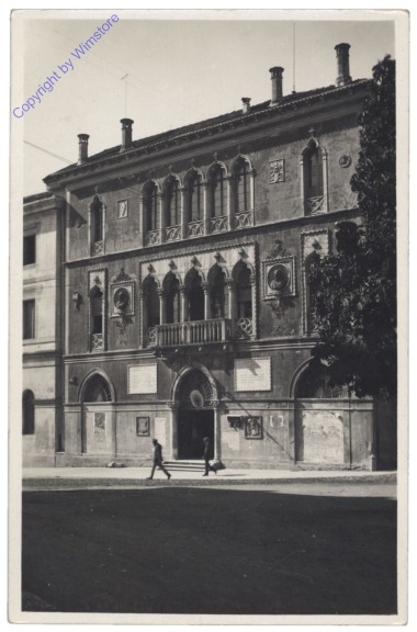 ak153277 Belluno, Palazzo Municipale