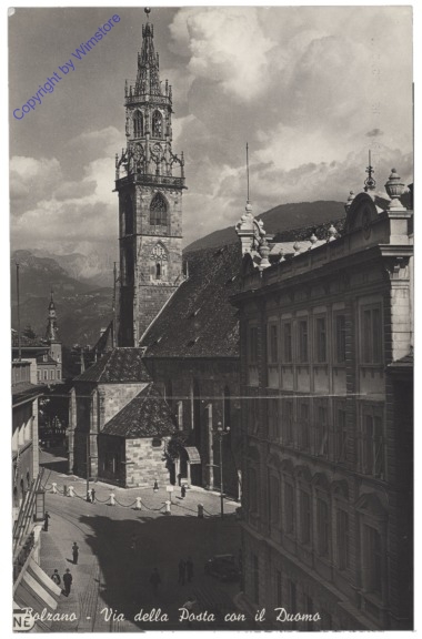 ak153317 Bolzano (Bozen), Via della Posta con il Duomo