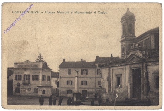 ak153491 Castelnuovo, Piazza Marconi e Monumento ai Caduti