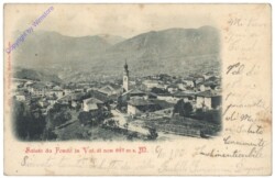 ak153707 Fondo, Panorama