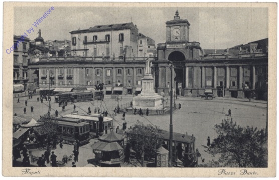 Napoli, Piazza Dante