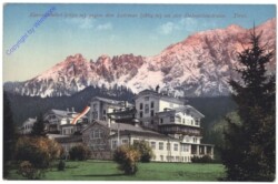 Nova Levante (Welschnofen), Karerseehotel gegen den Latemar