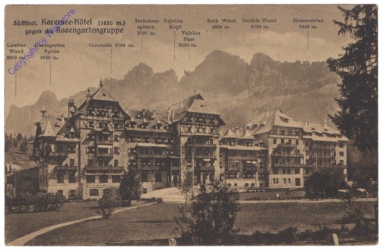 Nova Levante (Welschnofen), Karersee-Hotel gegen die Rosengartengruppe