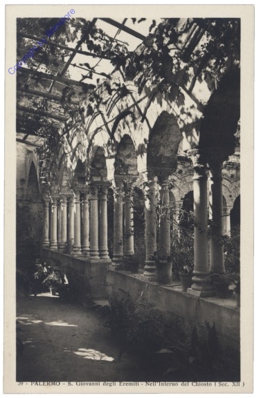 Palermo, S. Giovanni degli Eremiti - Nell'Interno del Chiostro