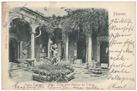 ak154190 Palermo, Museo Nazionale, Primo Cortile colla Fontana del Tritone