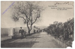 Taormina, Giardino del Grande Hotel S. Domenico con vista dell'Etna