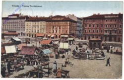 Trieste, Piazza Ponterosso