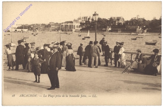 Arcachon, La Plage prise de la Nouvelle Jetee