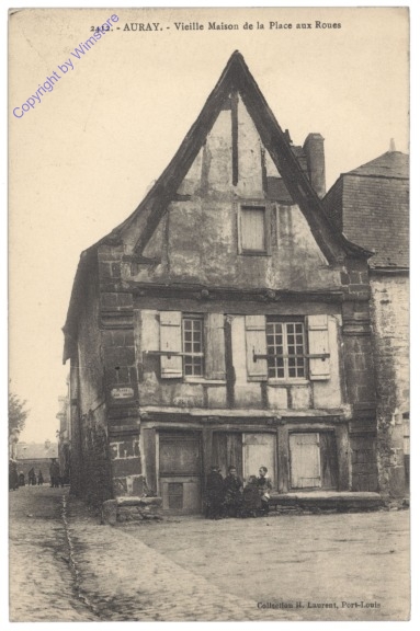 Auray, Vieille Maison de la Place aux Roues
