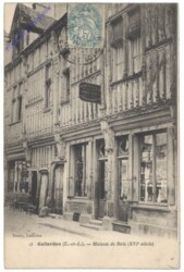 ak155418 Gallardon, Maison de Bois