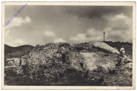 ak155449 Hartmannswiller, Abris et Croix lumineuse