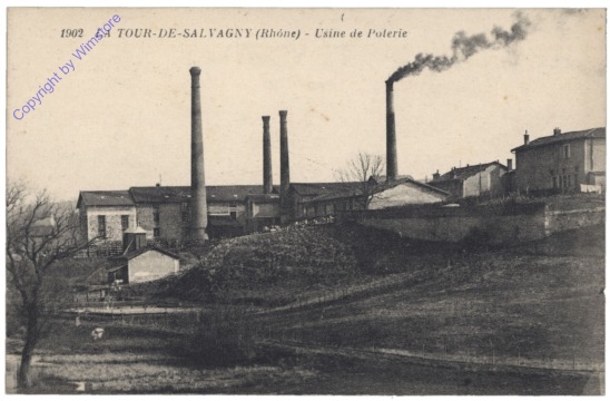 ak155501 La Tour-de-Salvagny, Usine de Poterie