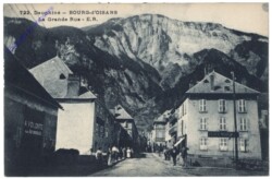 ak155509 Le Bourg-di-Oisans, La Grande Rue