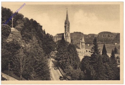 Lourdes, Le Calvaire et la Basilique