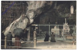 Lourdes, La Grotte