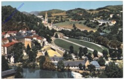 Lourdes, La Basilique